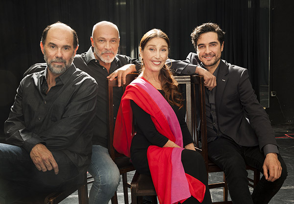 ASI ES SI ASI FUE. Joaquín Notario, Juan Fernández, Verónica Forqué y José Manuel Seda_